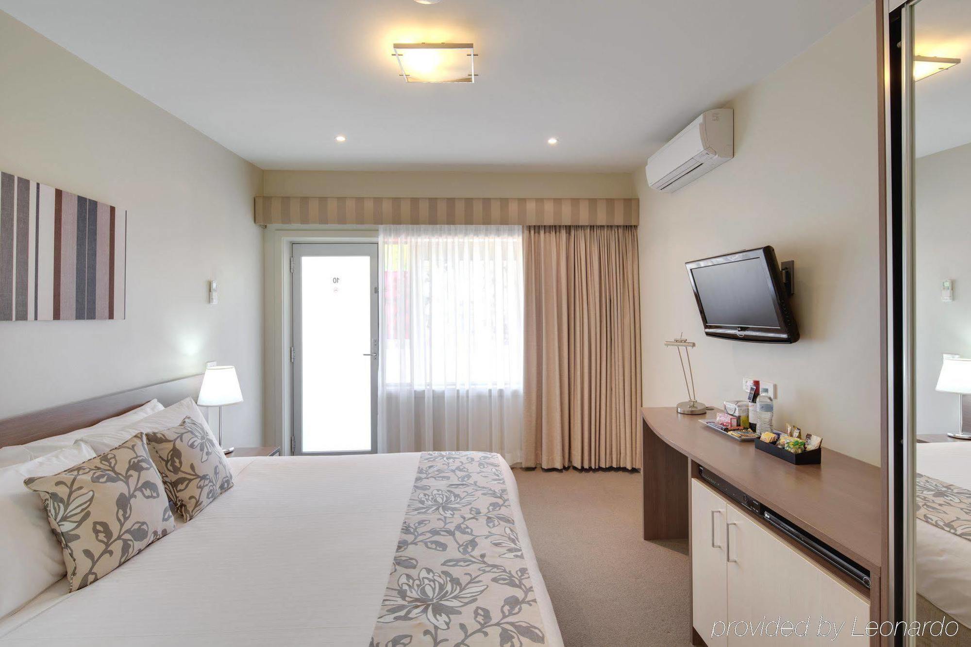 Drouin Motel Dış mekan fotoğraf