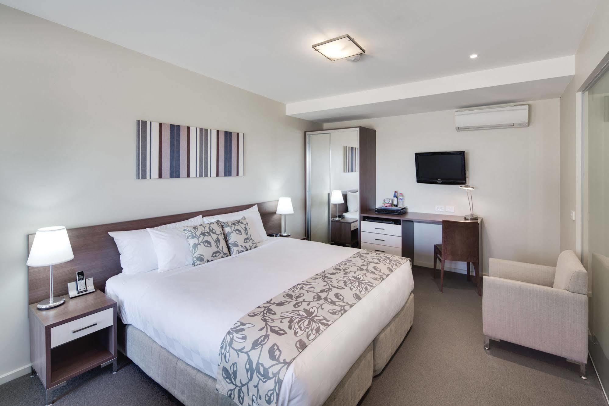Drouin Motel Dış mekan fotoğraf